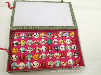 純手工彩繪京劇臉譜泥塑擺件——傳統藝術與現代工藝的完美結合